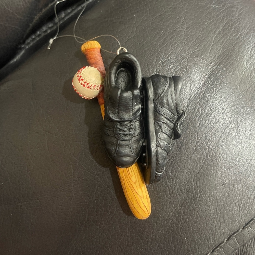 Russ vintage classic memories sports baseball ornament NEW